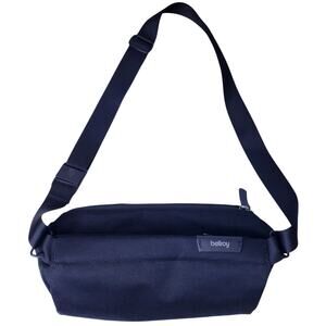 BELLROY Sling Bag Crossbody Travel Dark Black in EUC